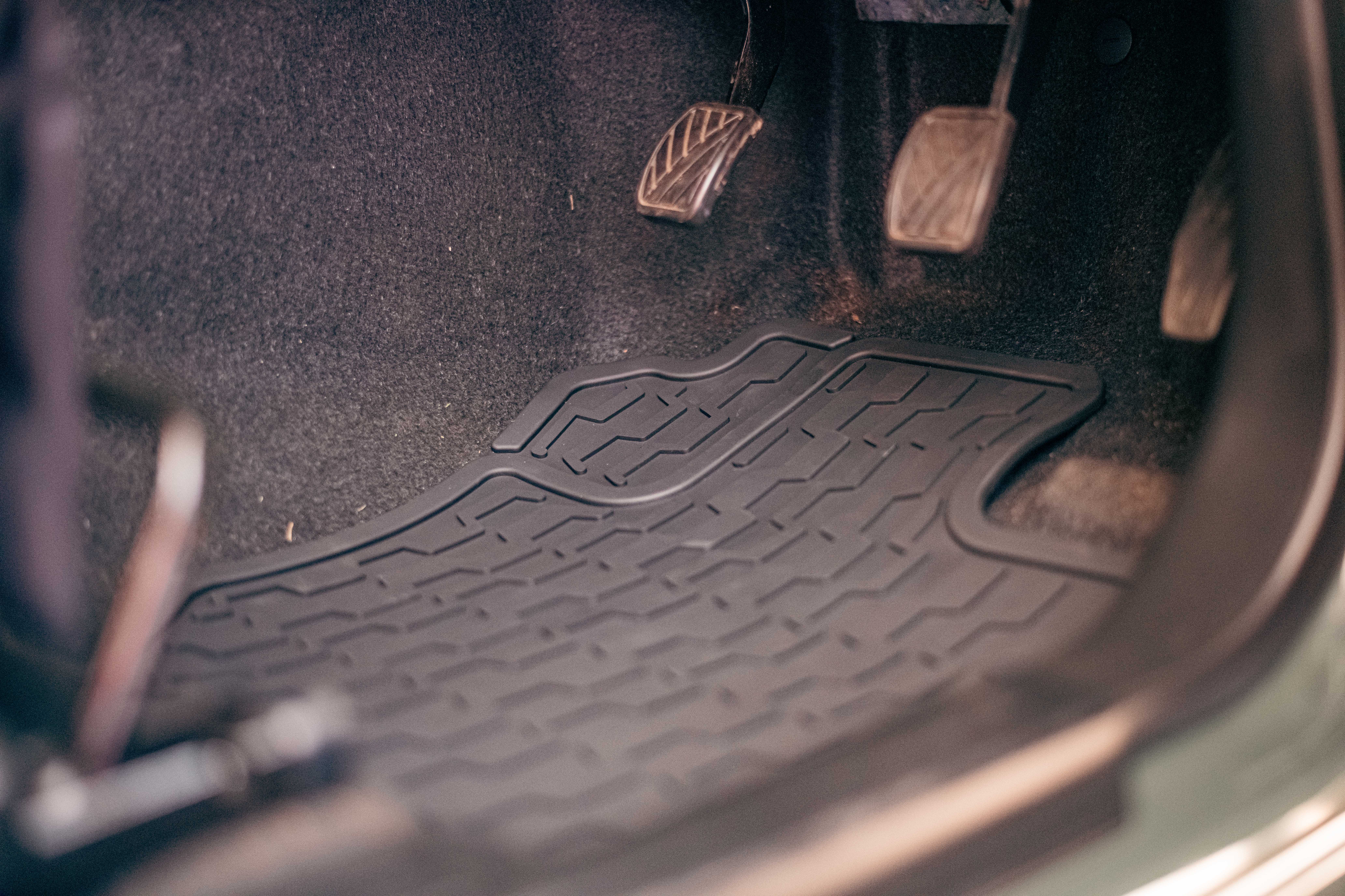 Des Sol Jimny Floor Mats – Gen4 (5 Door) - Image 3